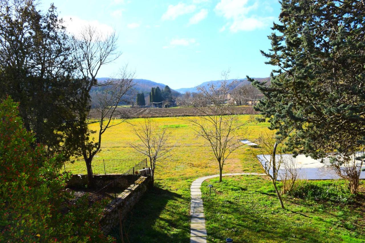 Domaine La Barre Dun-sur-Auron Exterior foto